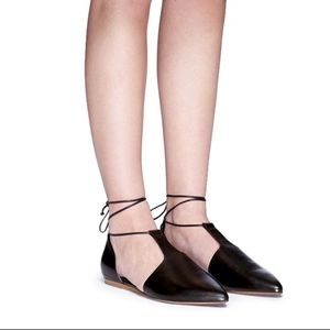 Vince Noella Leather Lace-Up Flat Black Sz 6